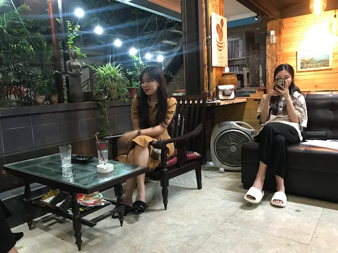 Cao Cà Phê Hoàng Cầu – Không gian xanh thư giãn, hương vị cà phê nguyên bản đậm đà