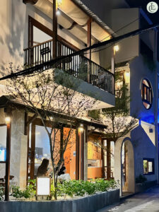 Motti Cafe hue 4