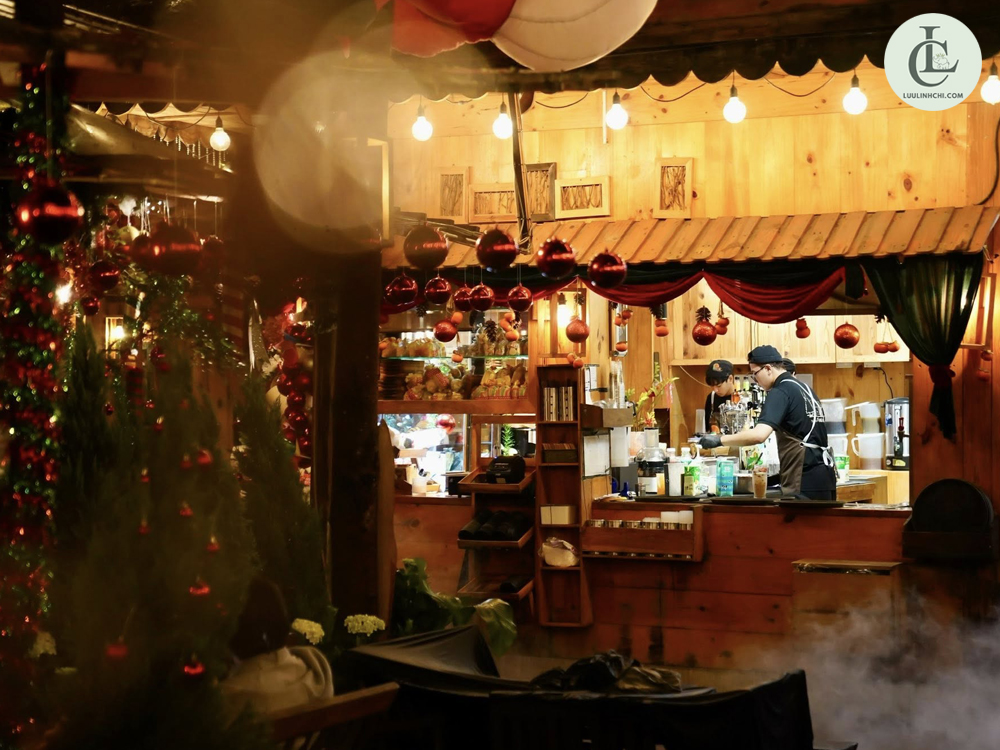 TOP 20+ Quán Cafe Chụp Hình Tết Đẹp Lung Linh Tại TP.HCM