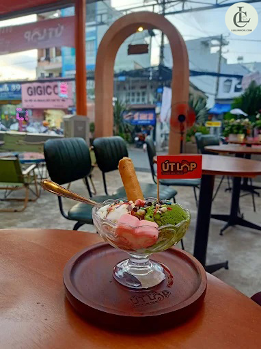 ÚT LẬP COFFEE & CREAM | CAFE VIEW ĐẸP TÂN PHÚ quán cà phê sân vườn đẹp ở tân phú